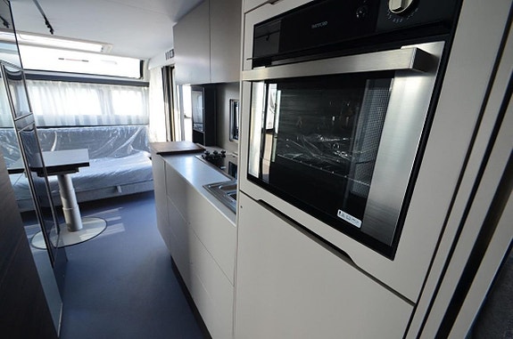 Adria Astella 644 DP 11 of 21