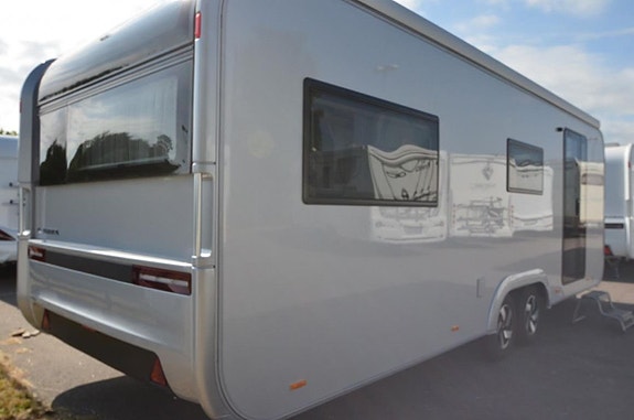 Adria Astella 644 DP 2 of 21