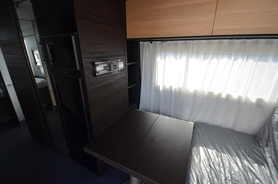 Adria Astella 644 DP 7 of 21