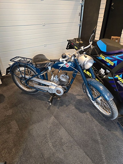 Monark Ilo M87 2 of 4