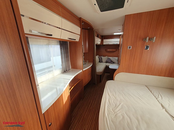 Adria Alpina 763 UK *Kampanj* 9 of 17