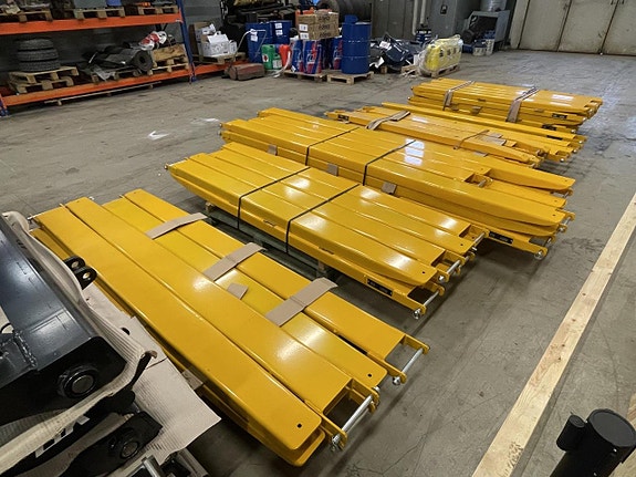 THORÉNS I KIL. FÖRLÄNGNINGSGAFFLAR  FRAKTFRITT