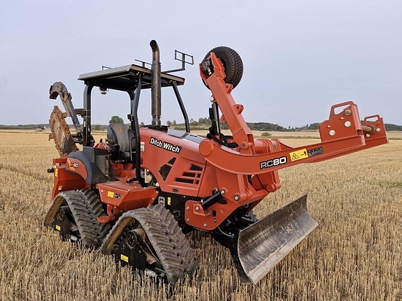 Ditch Witch RT 80 2 of 6