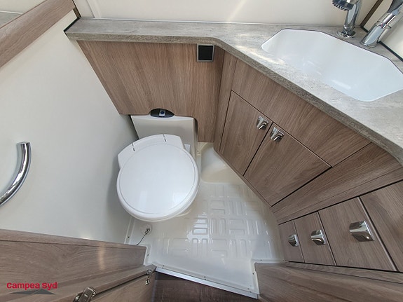 Kabe ROYAL 540 GLE KS 12 of 17