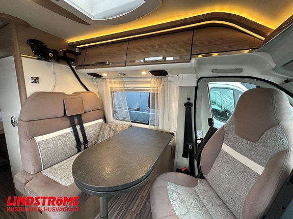 Malibu VAN 600 140hk Dubbelbädd RÄNTA 4,95% 7 of 22