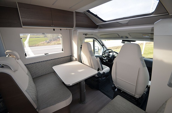 Adria Matrix Supreme 670 SL - FIAT EU VI E 2,2 140HP HD 43H 6 of 15