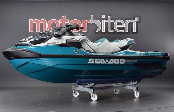 Sea-Doo GTX LTD 325 iDF Tech Package 2025 -Demo 2 of 4