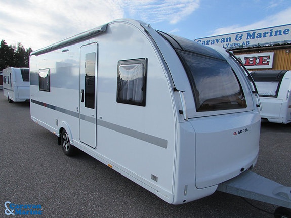 Adria Adora 572 UT Långbäddar/Alde/Markis