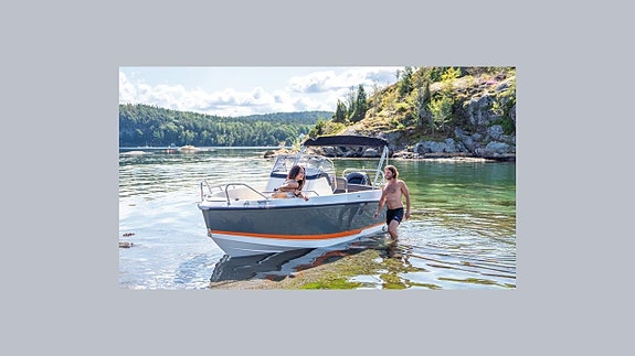 Uttern S 53 -25 Mercury F 115 ELPT -25