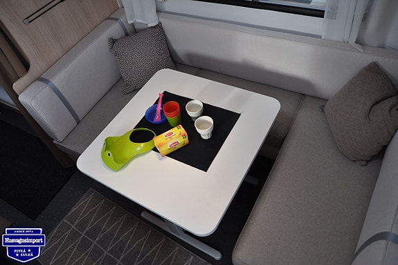 Adria Aviva 563 PT 6 of 15