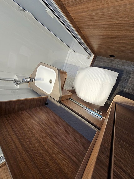 Weinsberg CaraLoft 550MF  AUT / El Golvvärme 20 of 24