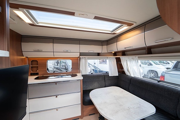 LMC Vivo 705 K *Barnkammare / Ny Dometic AC* HÖSTKAMPANJ 4 of 15