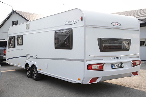LMC Vivo 705 K *Barnkammare / Ny Dometic AC* HÖSTKAMPANJ 3 of 15