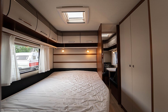LMC Vivo 705 K *Barnkammare / Ny Dometic AC* HÖSTKAMPANJ 8 of 15