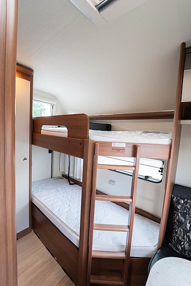 LMC Vivo 705 K *Barnkammare / Ny Dometic AC* HÖSTKAMPANJ 10 of 15