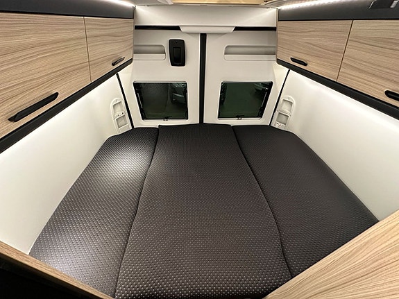Sun Living V 60 SP / Automat / Under 6 meter / Markis 11 of 13