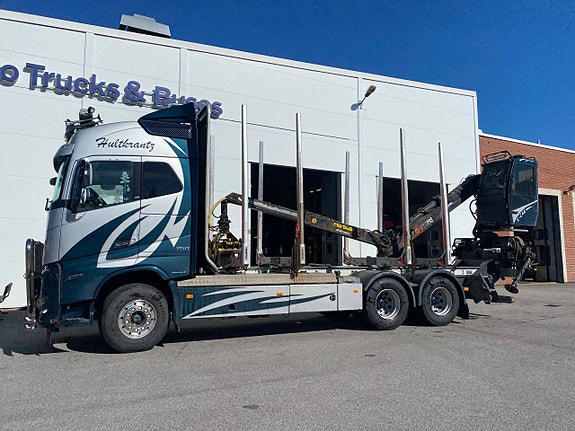 Volvo FH16 750 Timmerbil med Kran