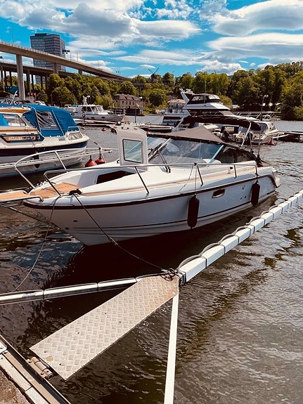 Aquador 25 DC -21 2 of 12