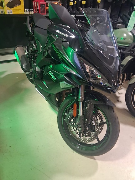 Kawasaki Ninja 1100 sx