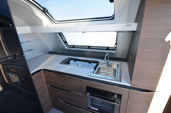 Adria ALPINA 903 HT 3 of 11