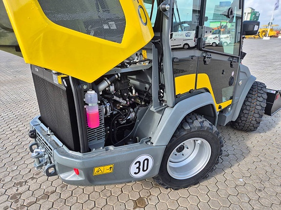 Kramer 5040 / 2.1tons lastare / 30km 11 of 12