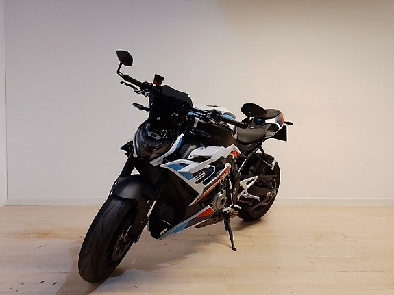 BMW M1000R 3 of 5