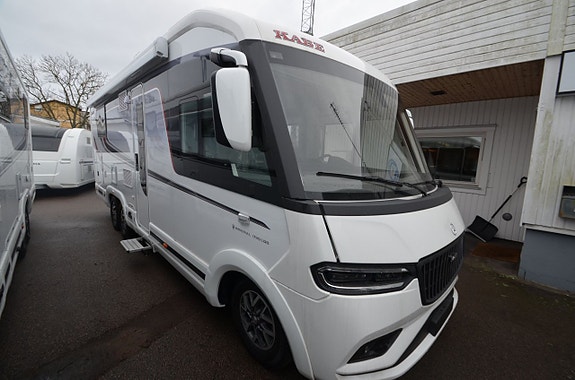 Kabe Imperial Travel Master Intergrated 790 LQB 3 of 14