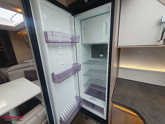 Kabe ROYAL 630 TDL FK KS *Mover * AC 8 of 21