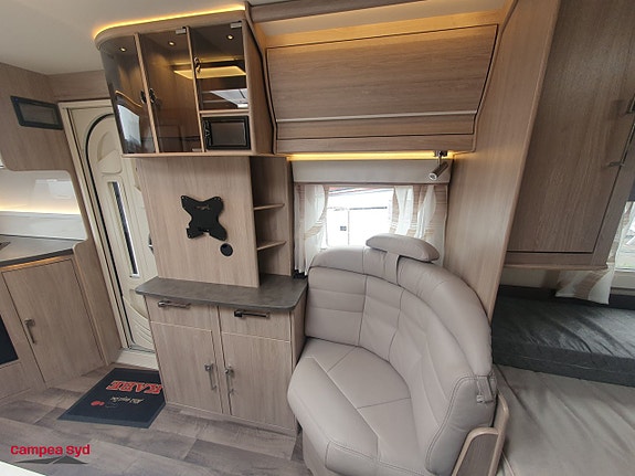 Kabe ROYAL 630 TDL FK KS *Mover * AC 16 of 21