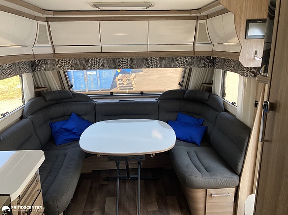 Kabe ROYAL 780 BGXL KS *Barnkammare / Mover / AC* 3 of 21