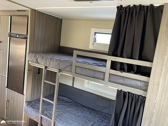Kabe ROYAL 780 BGXL KS *Barnkammare / Mover / AC* 9 of 21