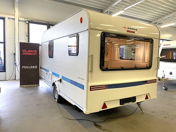 Adria Aviva 422 PY /B-körkort/1300kg/Resevagn/Golvvärme/1495kr/mån 2 of 17