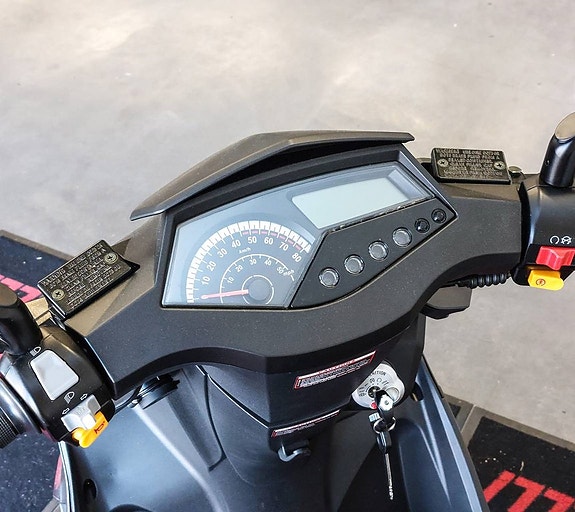 Moped Viarelli Forza mattsvart Klass 1 5 of 11