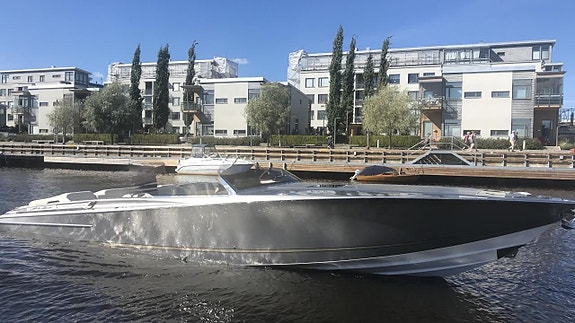 Nor-Tech 420 Monte Carlo Mercuiser Racing 2200hk/M8 -19