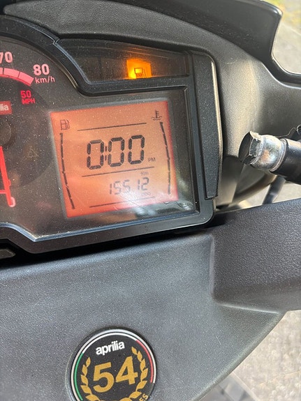 Aprilia SR50 R 4 of 4