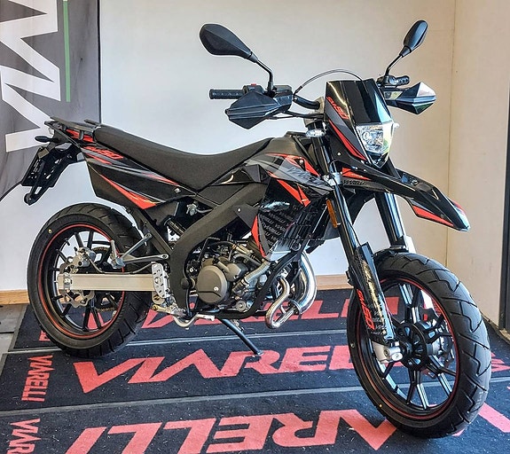 Moped Viarelli Motard Klass 1 + Limited edition dekalkit