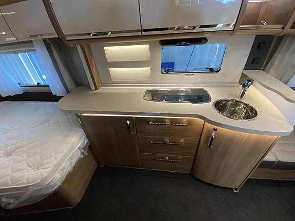 Knaus Scandinavian Selection 580 UF 11 of 20