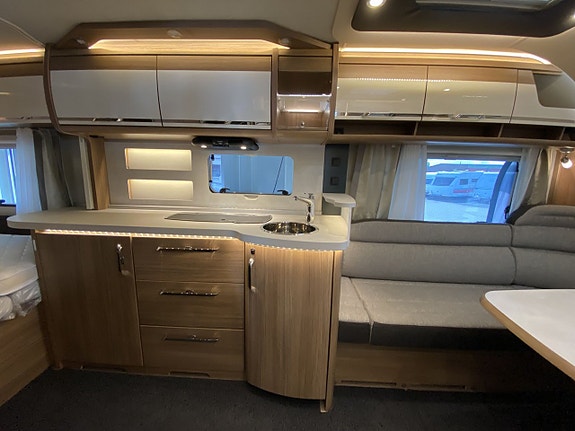 Knaus Scandinavian Selection 580 UF 6 of 20
