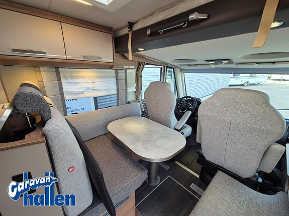 Knaus L!VE I 700 MEG (Låga Långbäddar) 25 of 27