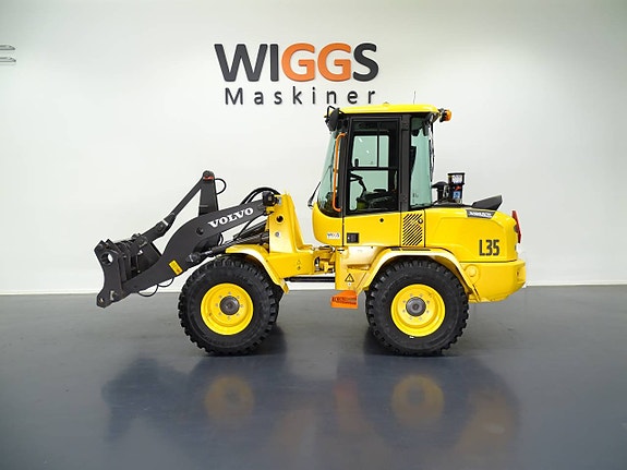 Volvo L35HT - 24 / Stora BM / C-Smörj / Lastdemp / 30km/t