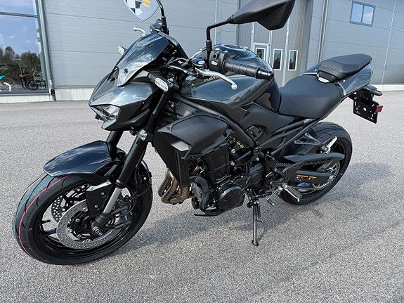 Kawasaki Z900 - Köp Online 6 of 12
