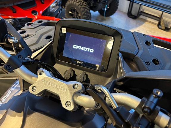 CFMOTO C Force 850 TOURING PRO  finns i lager Hudik byter in Bil och ATV 13 of 15
