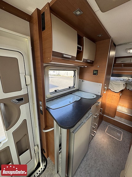 Knaus s liner 700 7 of 10