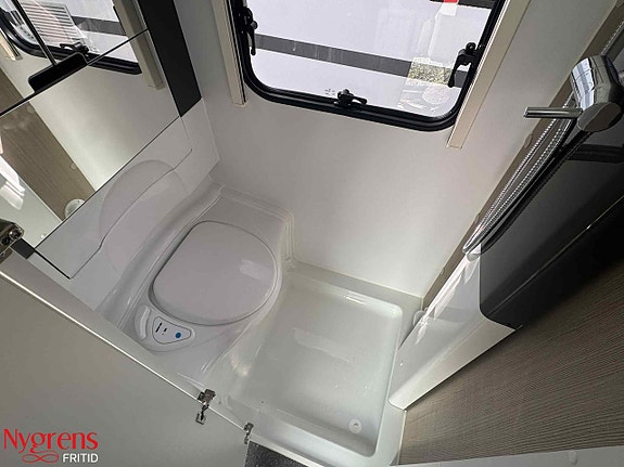 Adria ACTION 391 LH 11 of 12