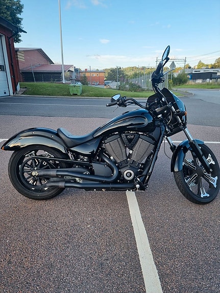 Victory Vegas 8-ball