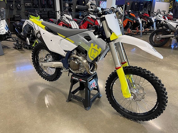 Husqvarna FC 450 KAMPANJ - FRI FRAKT 3 of 4