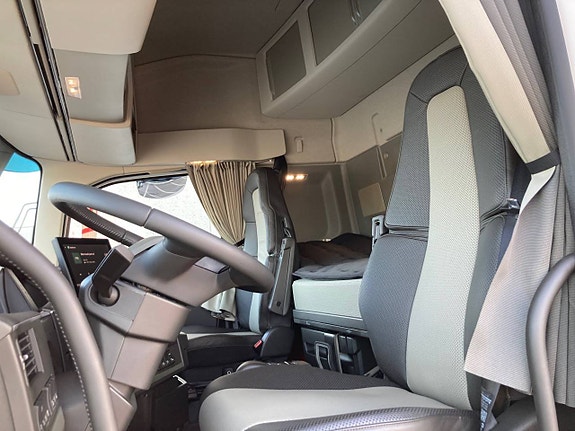 Volvo FH 780 timmerbil 6 of 9