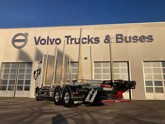 Volvo FH 780 timmerbil 4 of 9