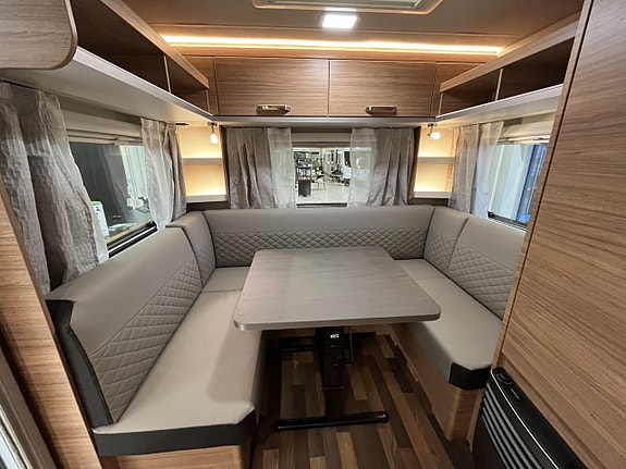 Weinsberg CaraOne EDITION HOT 480 EU Långbäddar 6 of 18
