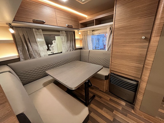 Weinsberg CaraOne EDITION HOT 480 EU Långbäddar 5 of 18